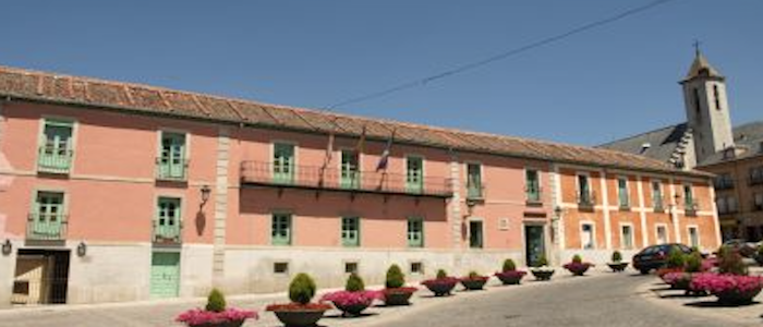 La Asociación para la Transición Energética analizó en La Granja de San Ildefonso el impacto territorial y la gestión de los proyectos de energías renovables