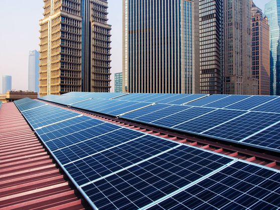 La UE pide 'empoderar' a las ciudades para lograr una transición energética justa