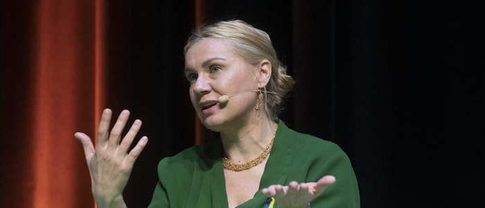 Bruselas presiona al Gobierno para que impulse las redes eléctricas como le piden las empresas